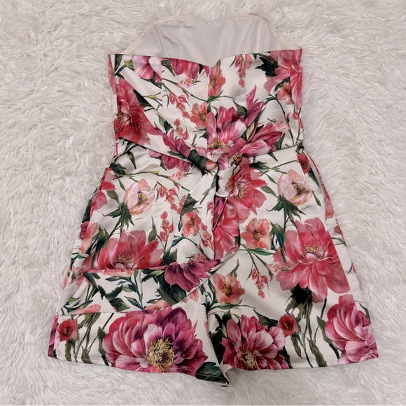 Express Floral Romper Satin Floral Strapless Tie Waist Romper Satin Romper - Picture 5 of 6